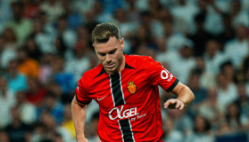 西甲保级大战：赫罗纳主场迎战莱万特，降级区双雄谁能抢下救命分？